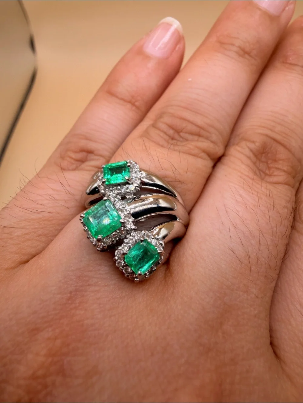 Vintage Platinum 900 Diamond & Colombian Emerald Ring Size 7.